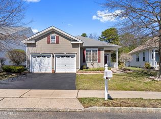 25 Bridgewaters Psge, Barnegat, NJ 08005