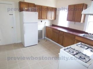 58-60 Waverly St #218, Brighton, MA 02135