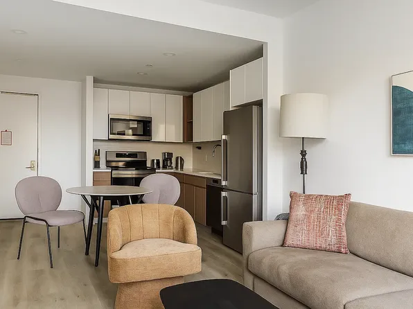 77 Commercial Street image 1 of 10