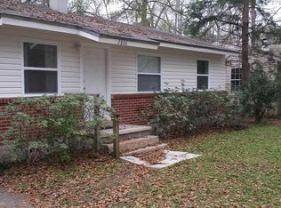 2806 Southwood Dr, Tallahassee, FL 32301