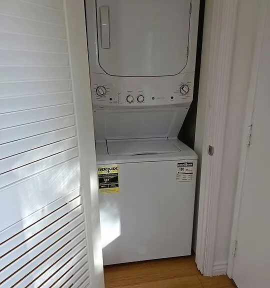 2337 W Gramercy Ave #1 — Photo 24