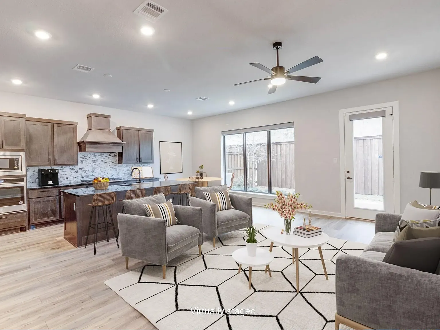 3 bed, 2230 sqft, $3,295 — Photo 1