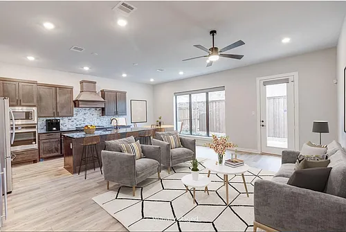 2261 Rook Dr Photo 1