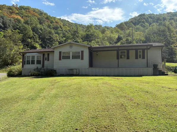 1043 Ladybug Rd, Big Rock, VA 24603