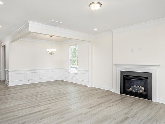 7th image of this home