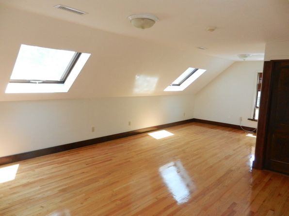 132 Crescent St APT 9