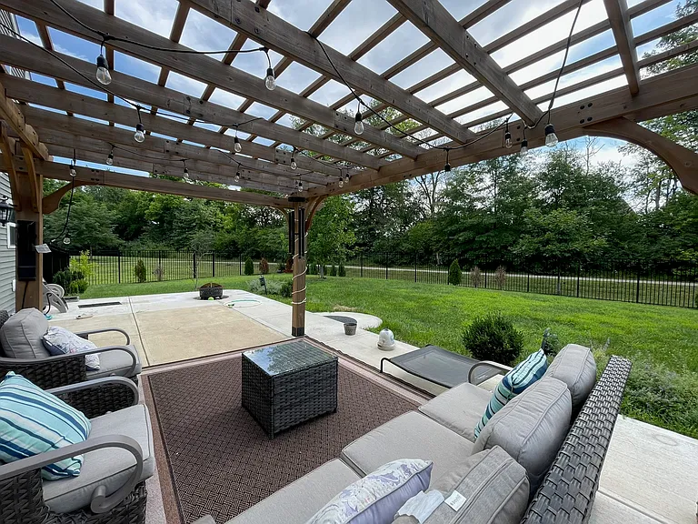 4464 Averly Park Cir — Photo 26