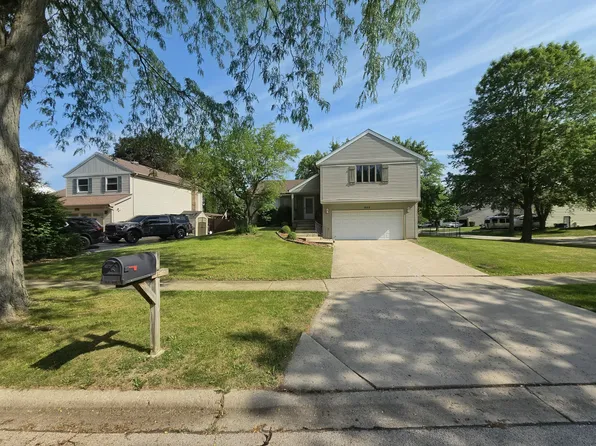 800 W Beechtree Ln, Bartlett, IL 60103