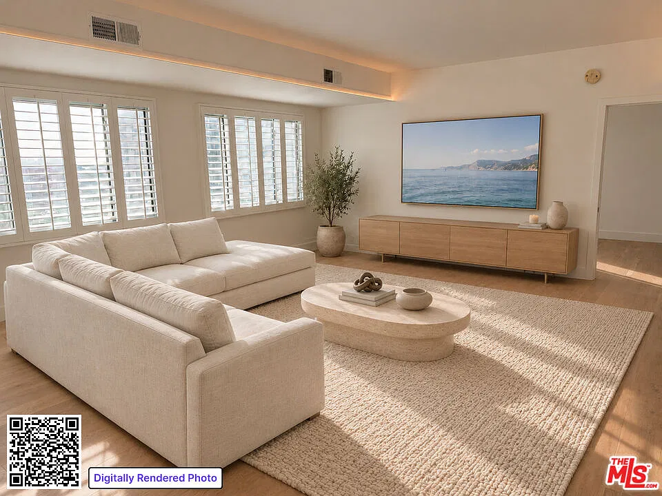 838 N Doheny Dr — Photo 2