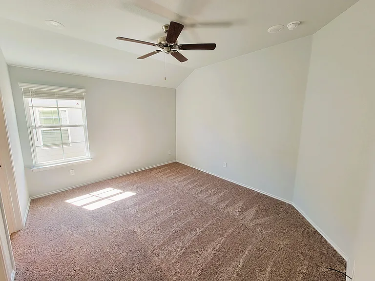 1219 Lexington Dr #A — Photo 8