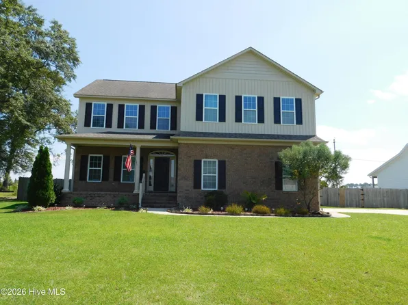 101 Staffordshire Dr #101, New Bern, NC 28562