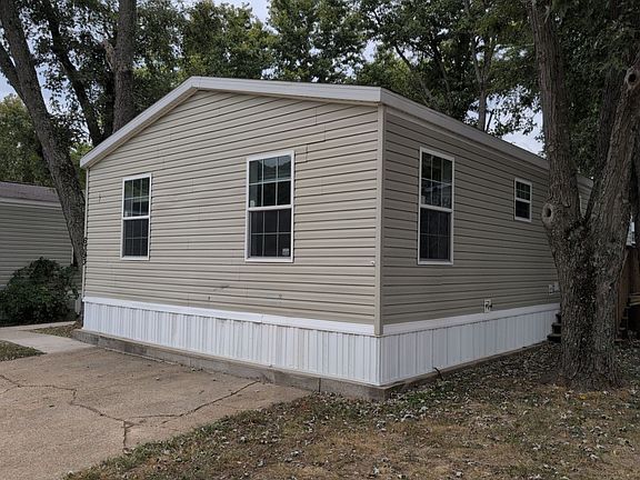 3rd image of 6393 Daisy Ln #84