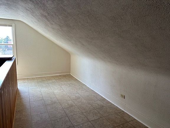 5th image of 20-22 E Main St #1