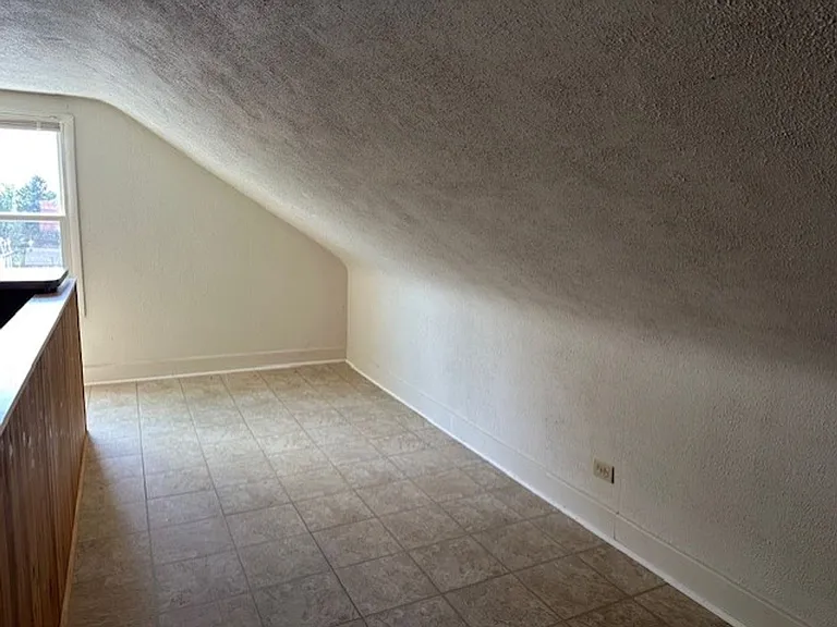 20-22 E Main St #1 — Photo 5