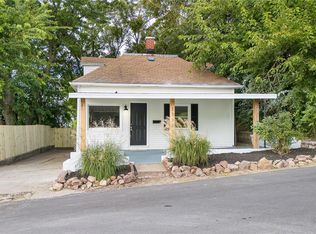 1118 S 13th St, Saint Joseph, MO 64503