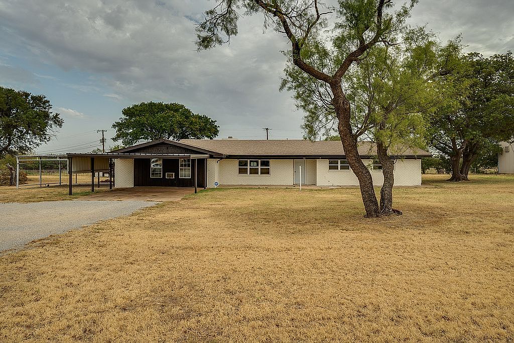 1150 Van Horn Rd, Iowa Park, TX 76367 Zillow