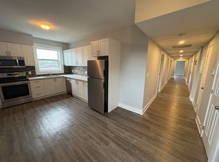 9 Holton Ave N #4, Hamilton, ON L8L 6H3