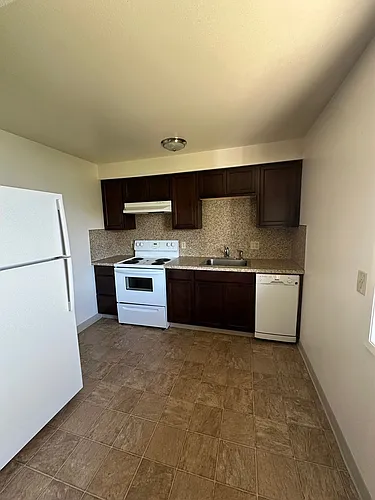 Kings Pointe Photo 1