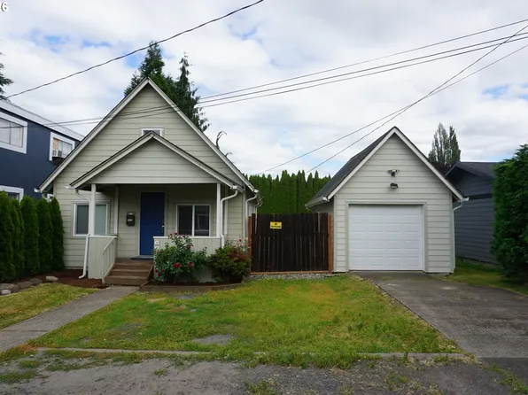 608 S 6th Ave, Kelso, WA 98626