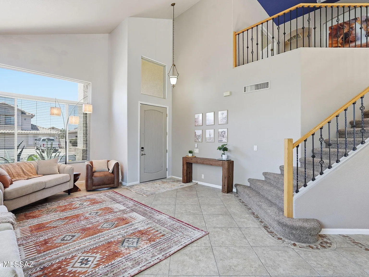 4 bed, 2.5 bath, 2448 sqft, $4,500 — Photo 3