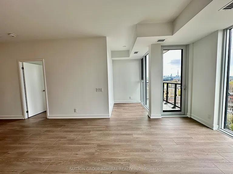 1660 Bloor St W #903 — Photo 6