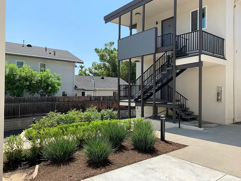 Aspire at Roosevelt — Photo 11