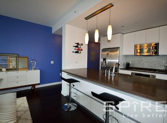 3rd image of 306 Gold St APT 10C