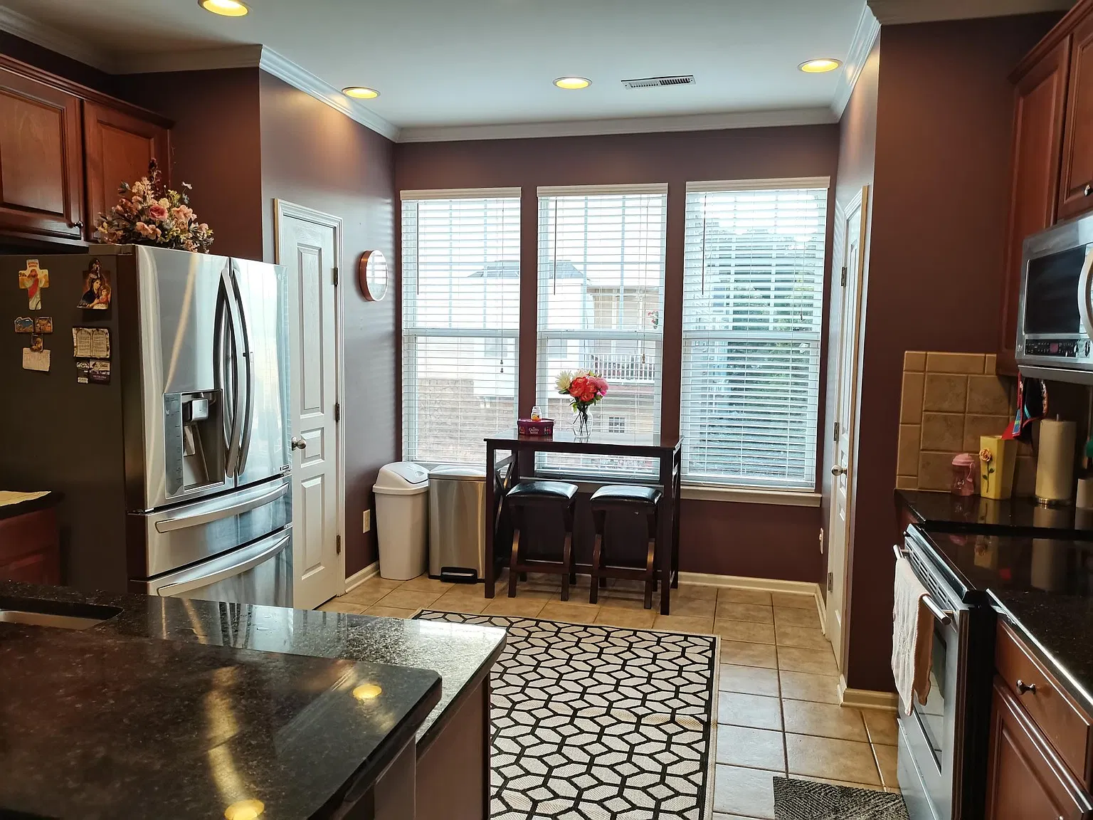 5706 Cameo Glass Way — Photo 3