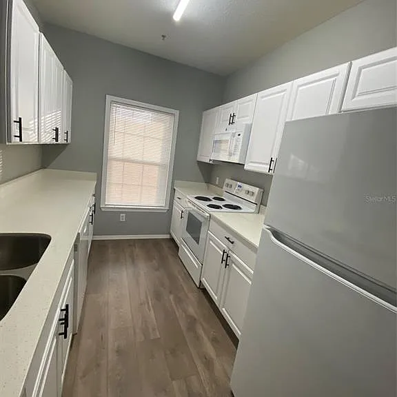3605 Conroy Rd #529 — Photo 8