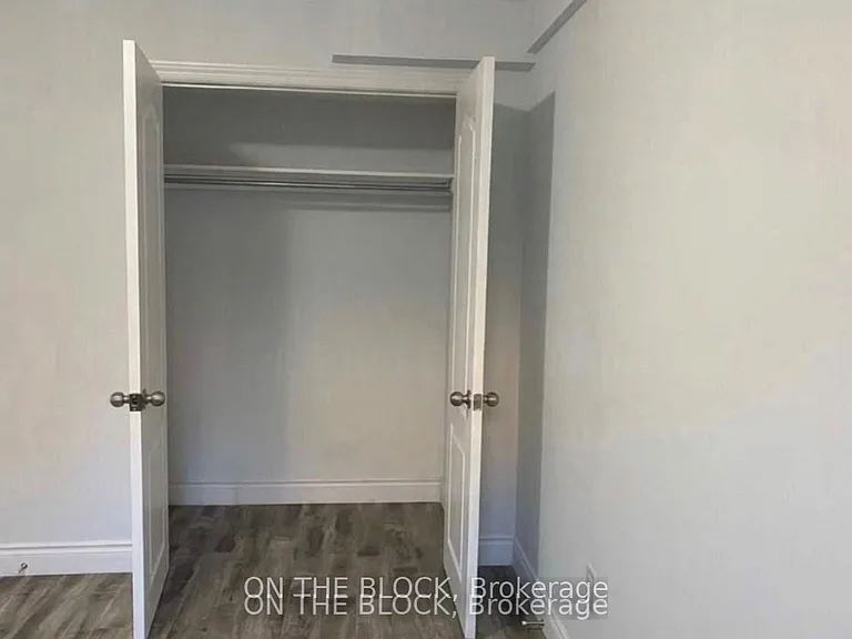 362 N Park Blvd — Photo 11