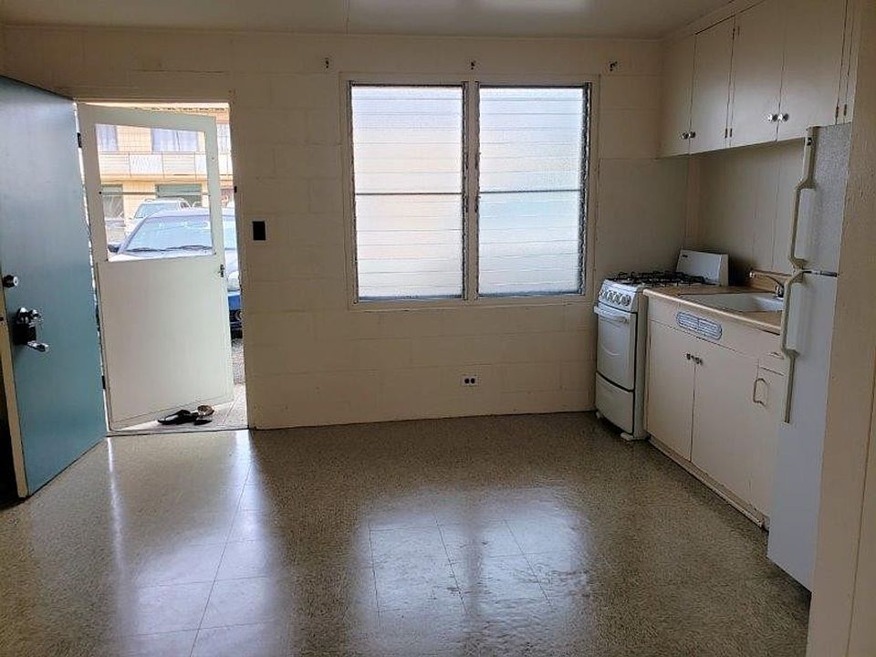 1st image of 98-083 Kanuku Pl APT B