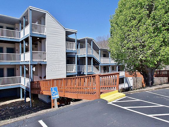 4th image of 1089 Bluewater Dr #508