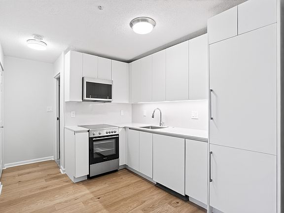 2nd image of 162 Summer St APT 33