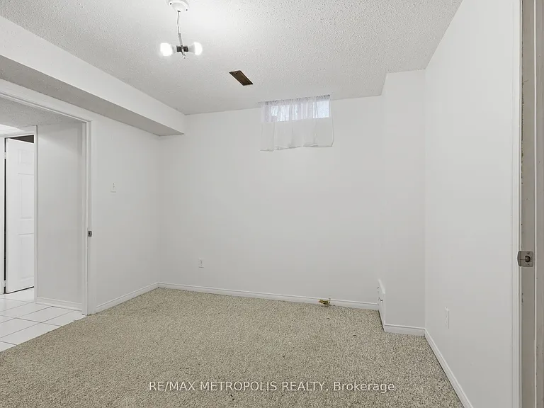 584 Strouds Ln #BASEMENT — Photo 20