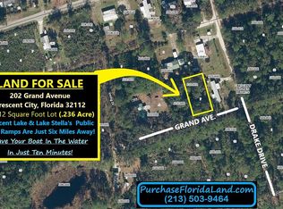 202 Grand Ave, Crescent City, FL 32112