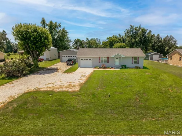 2855 N Kingshighway St, Perryville, MO 63775