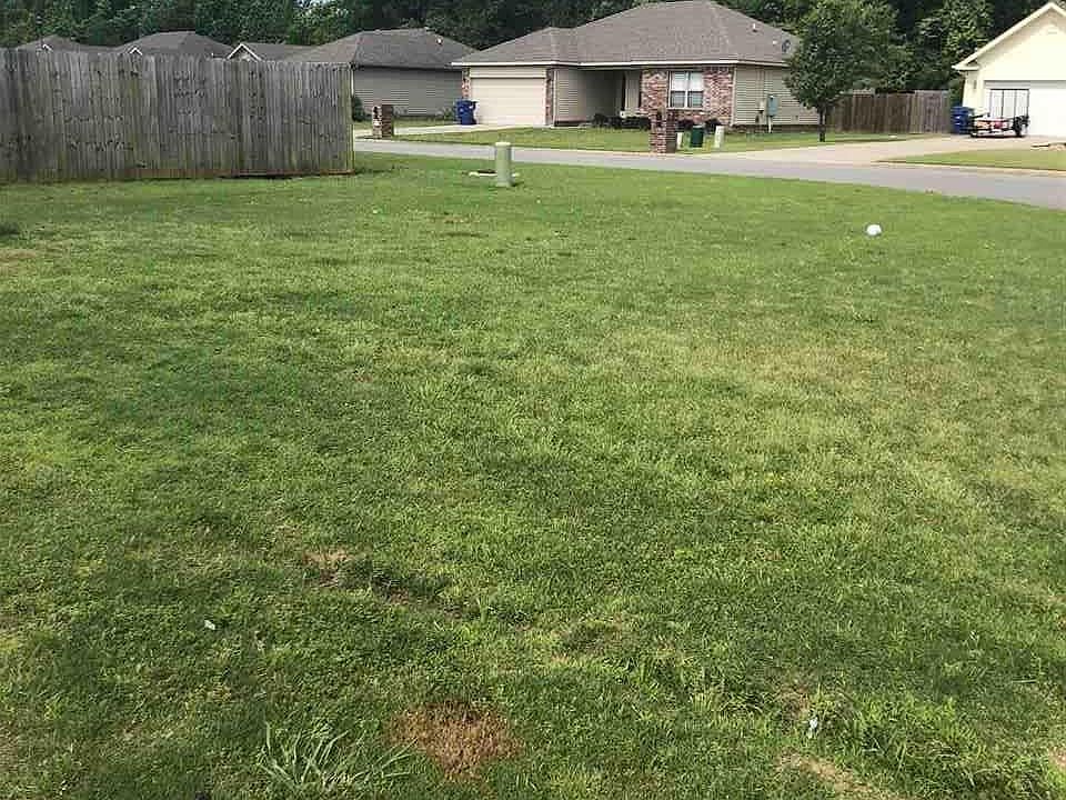 2nd image of 98 Willow Lake Dr