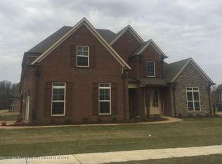 6586 W Broadwing Cir, Olive Branch, MS 38654