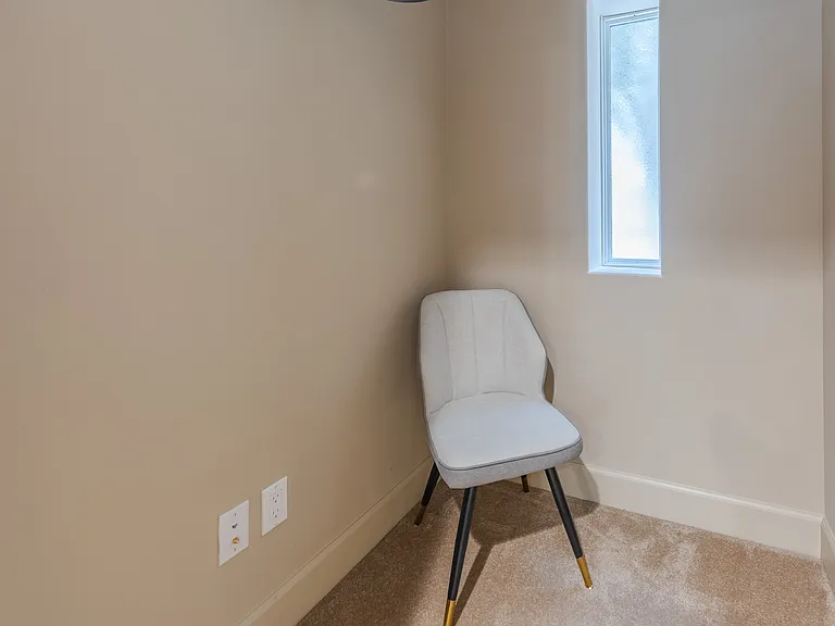 2073 Pasadena Glen Rd — Photo 44