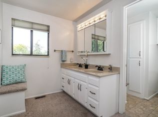 1233 E Snow Creek Dr, Layton, UT 84040