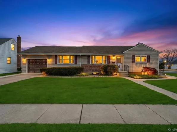 1200 Stewart Avenue, Bethpage, NY 11714