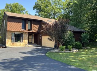 1116 Crabtree Rd, Murphysboro, IL 62966