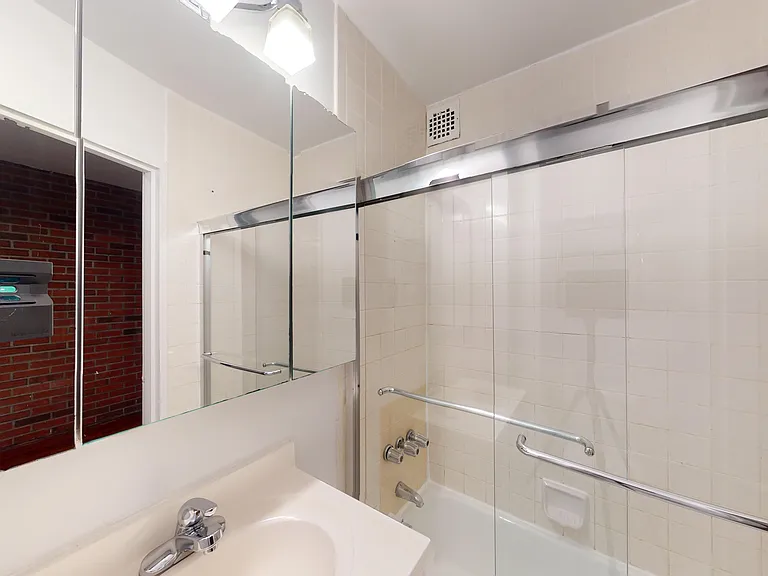 155 E 88th St #4E — Photo 12