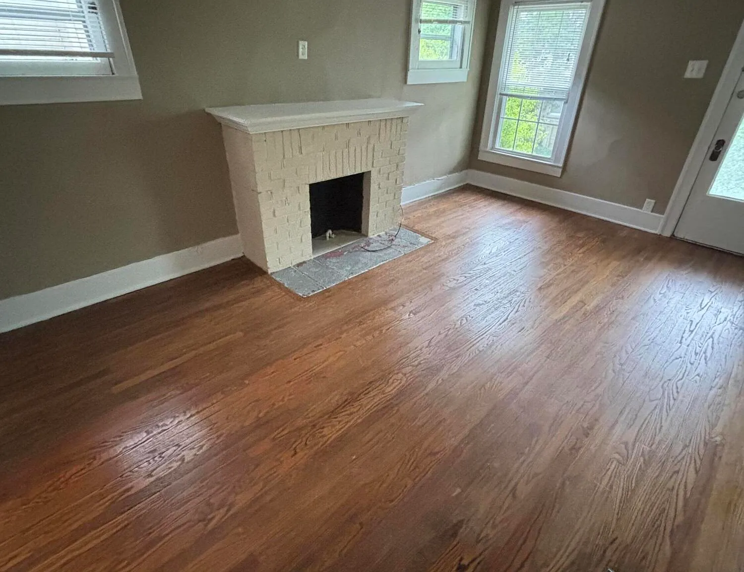 1 bed, 1.0 bath, 600 sqft, $895 — Photo 4