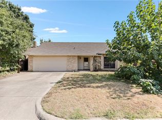 4113 River Birch Rd, Fort Worth, TX 76137