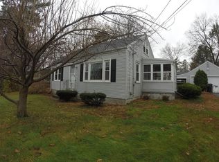 16 Barrison St, Springfield, MA 01109