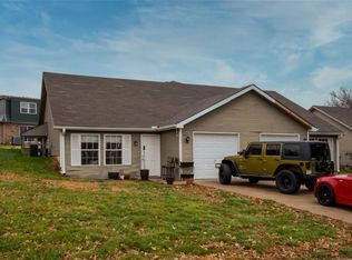 647-49 N Queen Ridge Ct, Independence, MO 64056