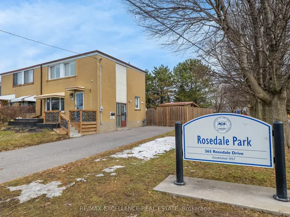 231 Rosedale Dr, Whitby, ON L1N 1Z2