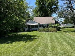 27351 Maple St, Roseville, MI