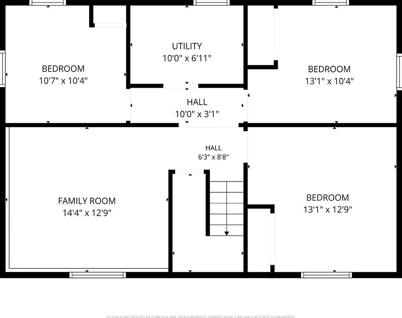 Charming 4-Bedroom Home with Garage & Spacious Yard! — Photo 2